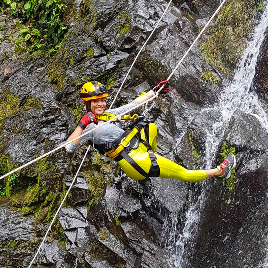 Vertical Challenge: Rappel en Filipinas